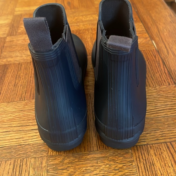 HUNTER WOMENS ORIGINALAL CHELSEA BOOT NAVY SIZE 9 - Picture 6 of 8